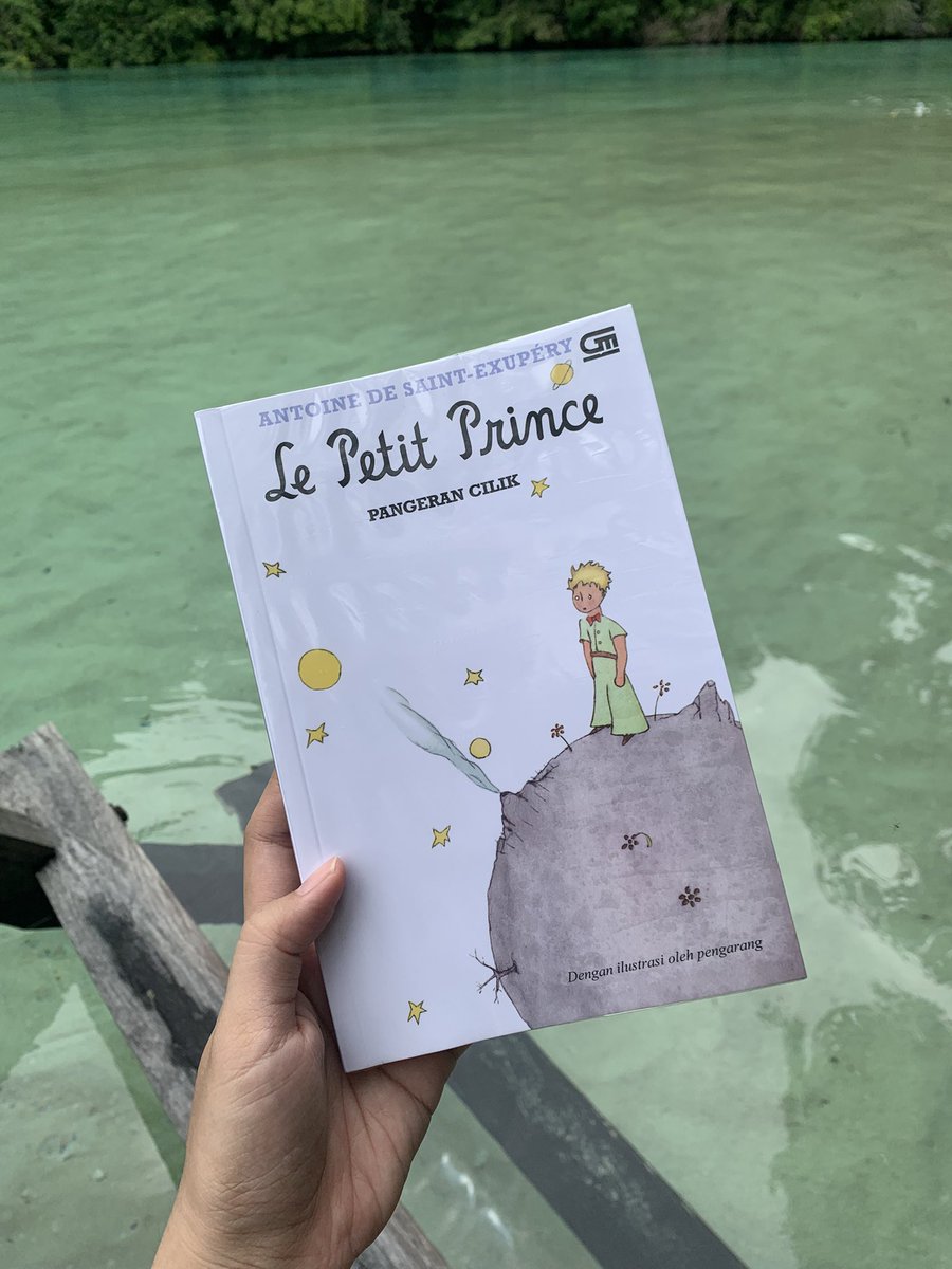mrdhtllahh's tweet photo. buku ini sangat ringan. dan cukup ngrefresh otakku dengan kalimat kalimat sederhana mya
aku jadi dapet insight tentang gambaran orang dewasa yang serba terburu buru dan kurang bisa menikmati hidup/waktu nya. dan itu nyata sih
9/10 https://t.co/b7EMSlaMqT