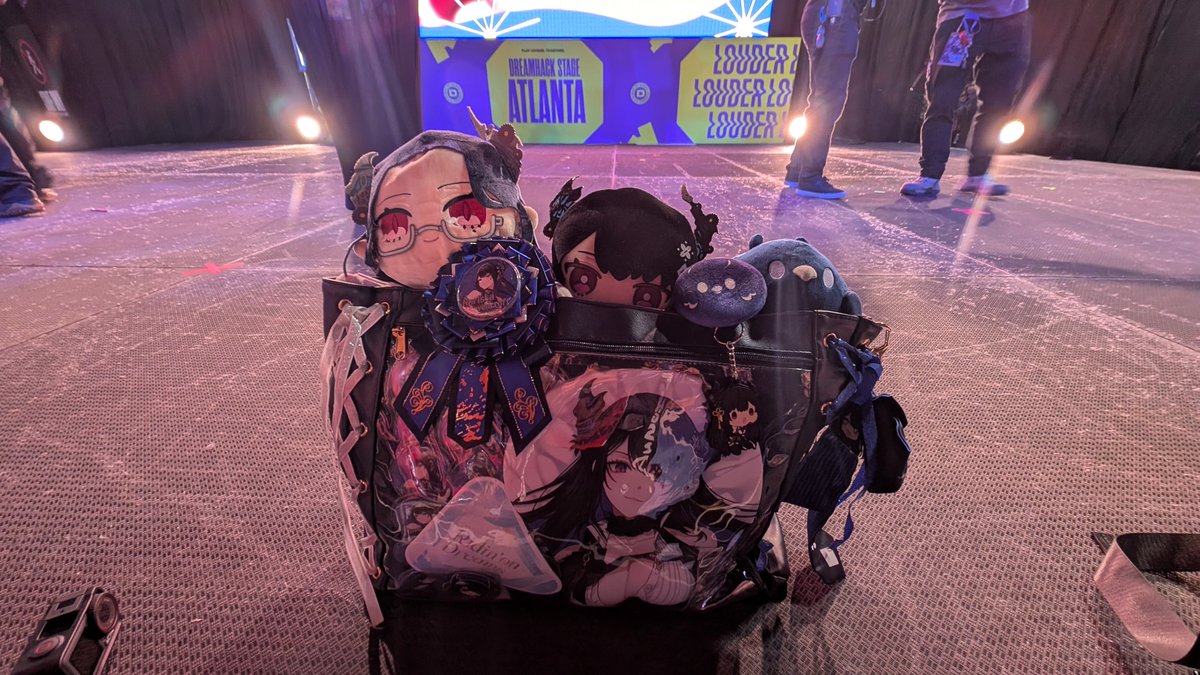 Argentea Formosa 🎼⚔️ (DreamHack Atlanta) tweet media