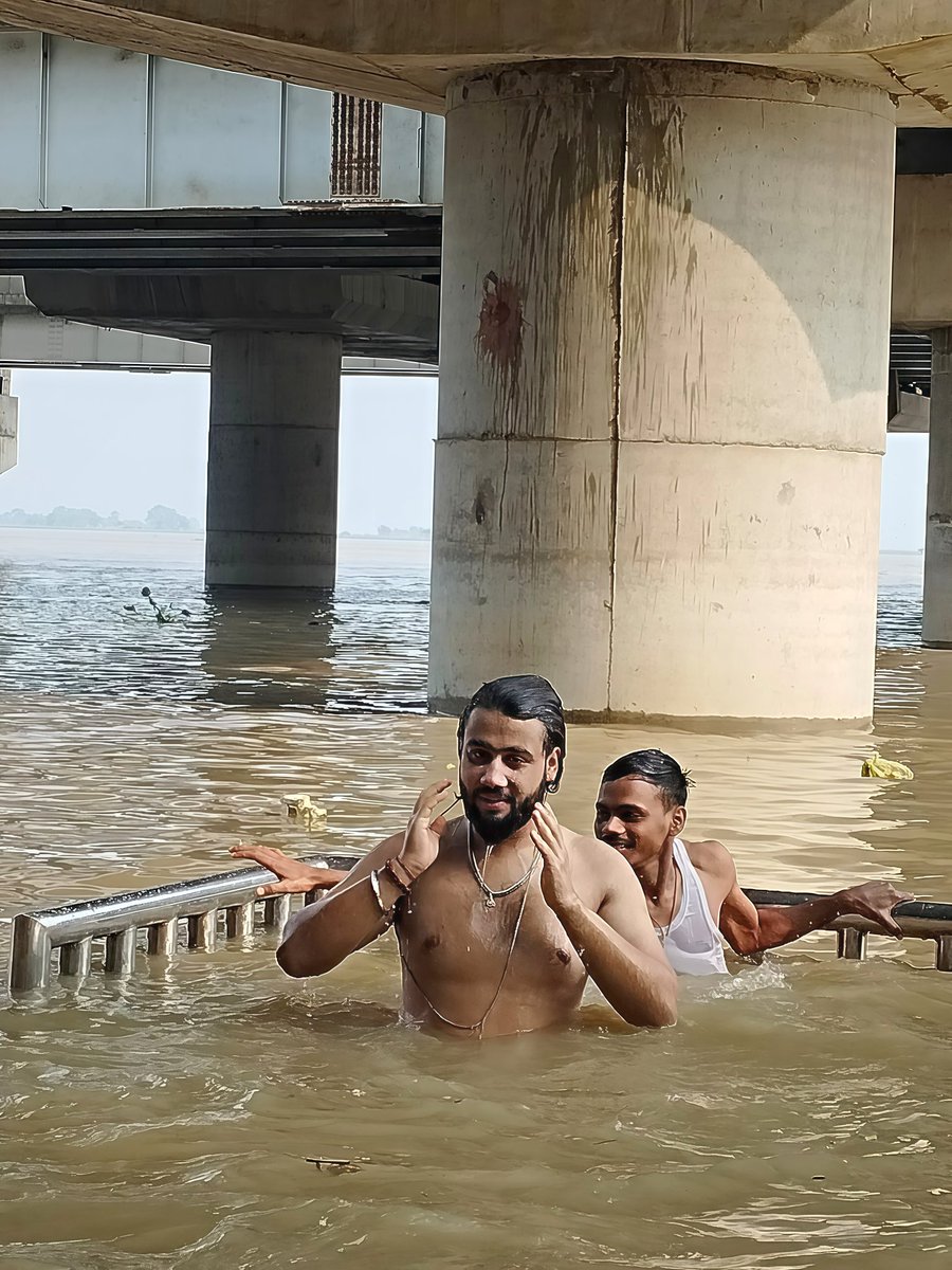 KL_Adarsh01's tweet photo. Can Anyone please Enchace This Photo Quality To 4k....??? #photoenchace #viratkohli https://t.co/IY1lY5iaPA