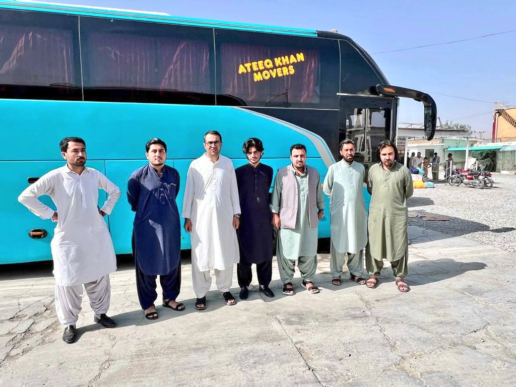 NSM_Bal's tweet photo. #NSM provincial cabinet members are going to Pishawar for party central conference.
Note: Conference will be held at 19 may in Pishawar. https://t.co/BtIPCFMGgr