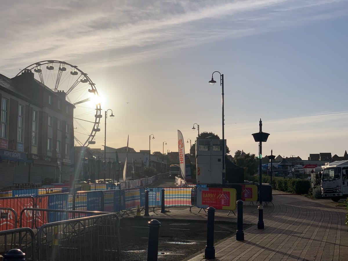 RichBaxter19's tweet photo. Early start this morning for @BarryIsland10K. #StJohnPeople will shortly be here to do what @SJACymru does best and here #JustInCase. Good luck to everyone taking part! https://t.co/UmVF8LUkYx