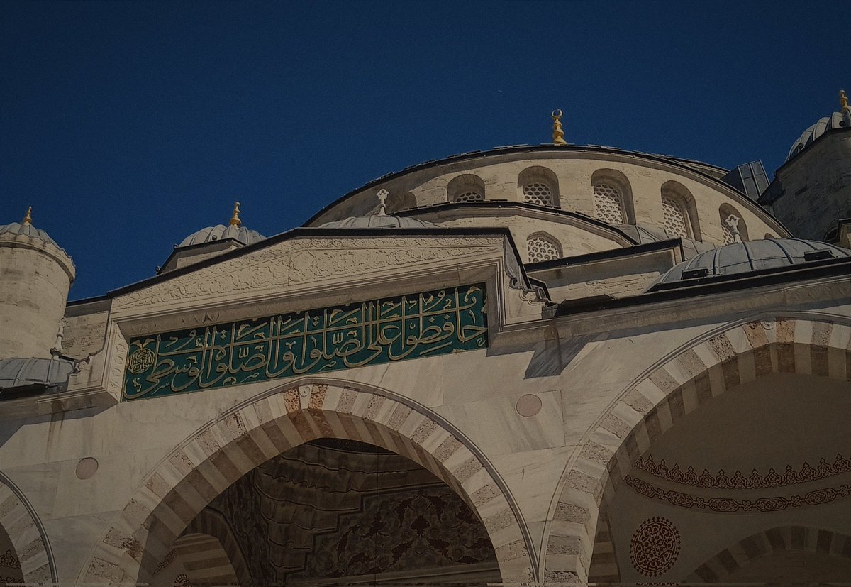 _chnn_hcr's tweet photo. ~bu mübârek şehirde dâim tecellî-i Rahmân var. https://t.co/9JbeNs8vR7