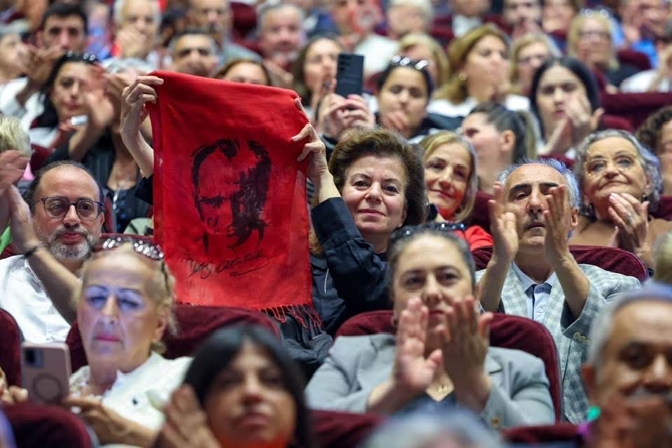 aysemoda's tweet photo. ATATÜRKÇÜ DÜŞÜNCE DERNEĞİ İSTANBUL ŞUBELERİ 19 MAYIS 1919 RUHU İLE BULUŞTU ❤🇹🇷 https://t.co/ut5GXWUisi