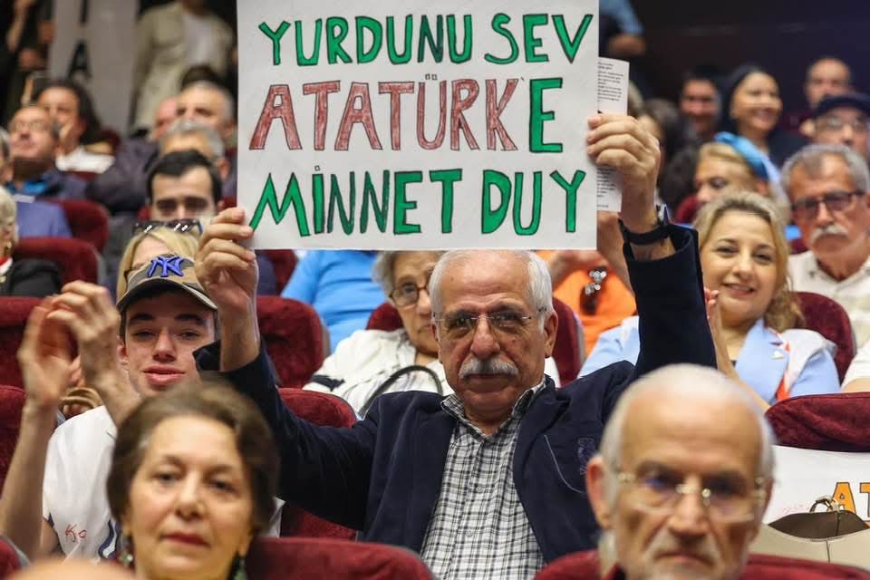 aysemoda's tweet photo. ATATÜRKÇÜ DÜŞÜNCE DERNEĞİ İSTANBUL ŞUBELERİ 19 MAYIS 1919 RUHU İLE BULUŞTU ❤🇹🇷 https://t.co/ut5GXWUisi