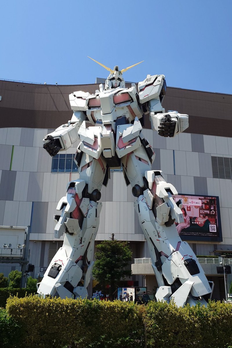 isao0814's tweet photo. 今日はガンダムベース東京14:00入場で行って以前買えなかったナイチンゲール買いました〜(⁠^⁠^⁠)
他にエコバッグとカッターマット等ポイント交換しました(⁠^⁠^⁠)/

#ガンダムベース東京
#ナイチンゲール
#ガンプラ https://t.co/ZLpjc8qGbK