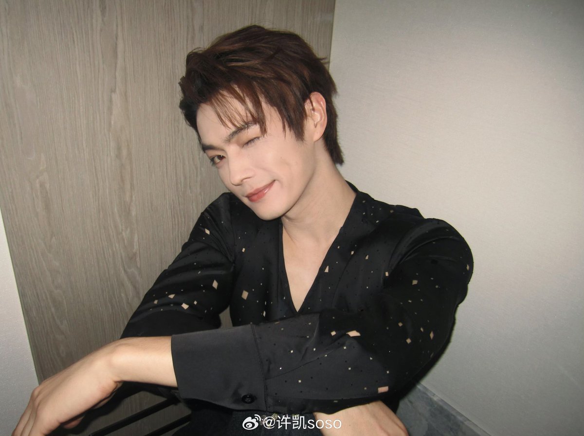XukaiForever's tweet photo. คิดถึงน๊าาาาา สุดหล่อ https://t.co/2YNSHRJbwa