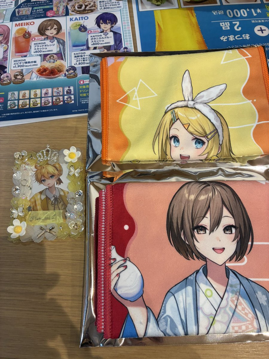 ten_hal07's tweet photo. 【交換】 初音ミク 極楽湯 RAKU SPA カラフルバスタイム
譲
タオル MEIKO リン

求
タオル レン

現在、極楽湯彦根手渡し
郵送or大阪手渡し
検索からもお気軽にお声掛けください https://t.co/hq65LOn2zq