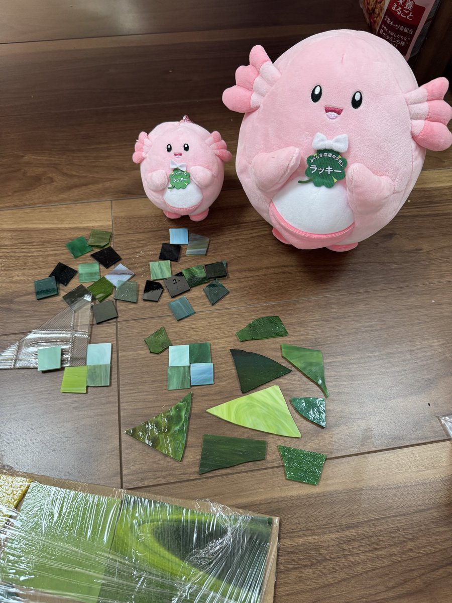 ステンドグラスでふくしまラッキーの🍀を作りたいラキ。 昭和ガラス