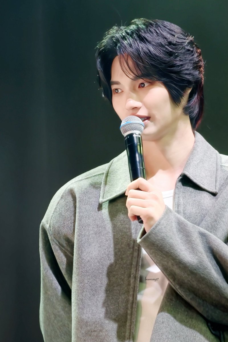 boommy17's tweet photo. คุณพระคุณเจ้าช่วย หล่อละมุนอะไรอย่างนี้นะพี่วิน

WIN 1ST FM IN KL 

#JustYouandWin1stsoloFMinKualaLumpur
#winmetawin https://t.co/xFCyxUF7BF