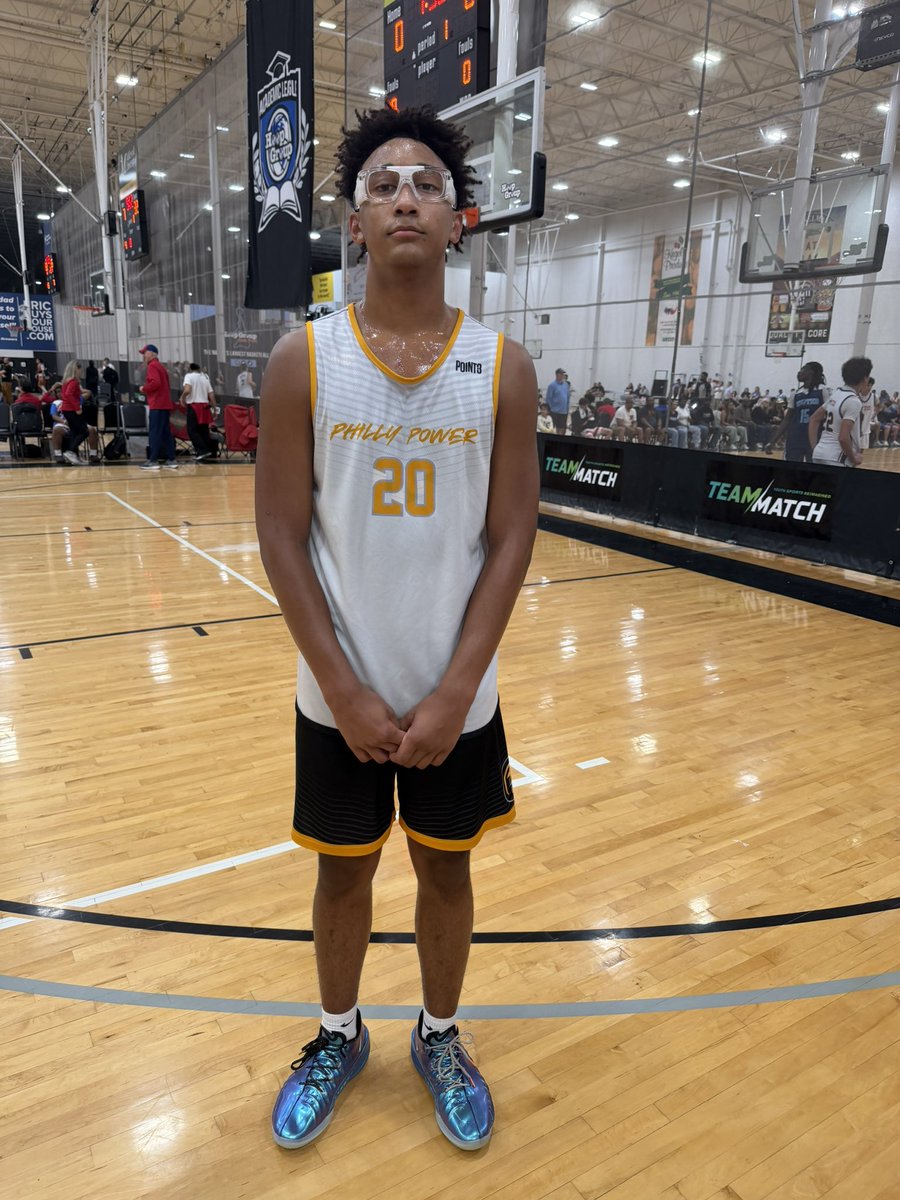 HoopGroupEamonn's tweet photo. 🔥 @PhillyPower14 HGSL defeats Florida MB 65-49 behind a 15-point performance from Nicholas Lugendo.

Strong physical big with a big-time motor who imposed his will on both ends of the floor and brought great energy all game long. https://t.co/AuPwbI96Yy