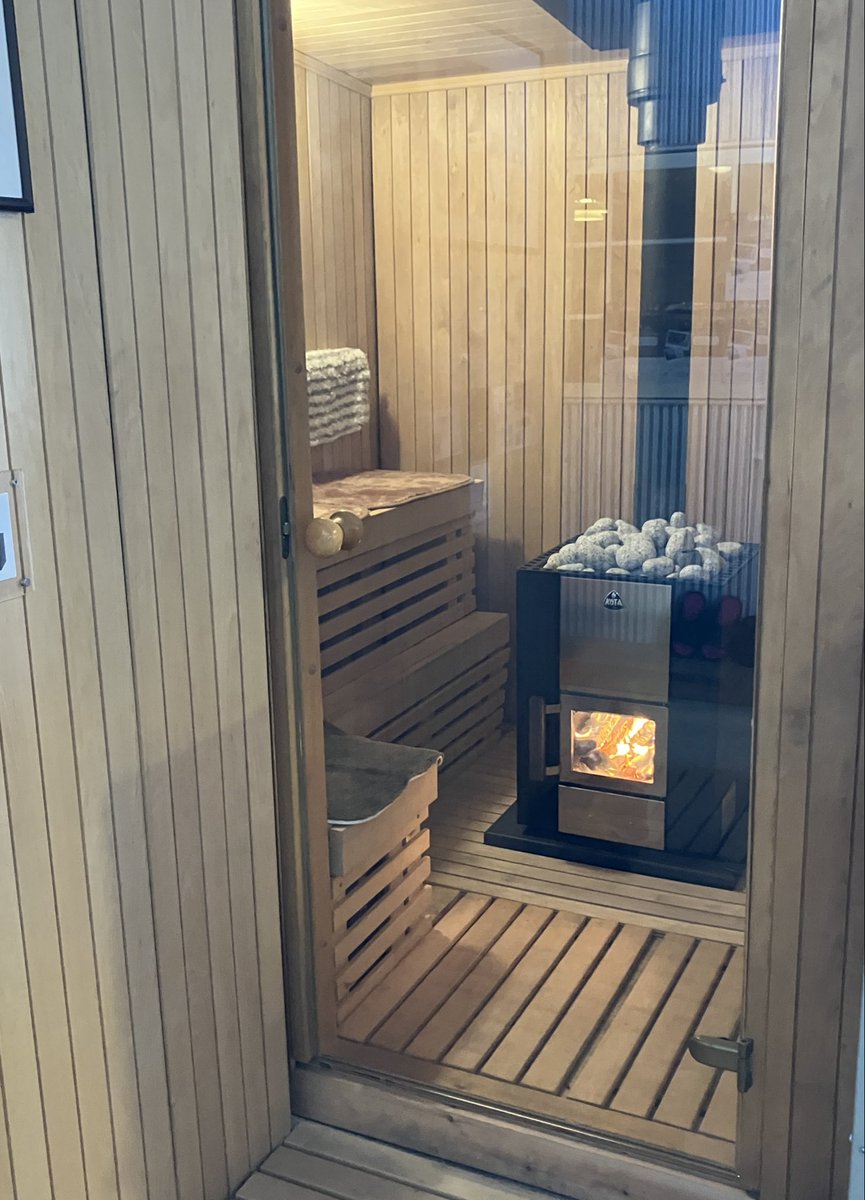 SATOYAMA_STOVE's tweet photo. 2日目スタート！

薪サウナ体感2026 https://t.co/TnmGmkzxdp