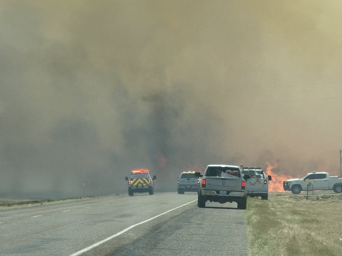 SD9 firefighters from multiple departments have joined strike teams in the panhandle to help fight these devastating wildfires. Please join our team in prayer for all of our brave public servants and their families. 🙏🙏🙏
@IAFF2800 @FWfirefighters