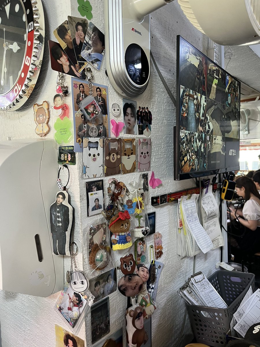 레히 tweet media