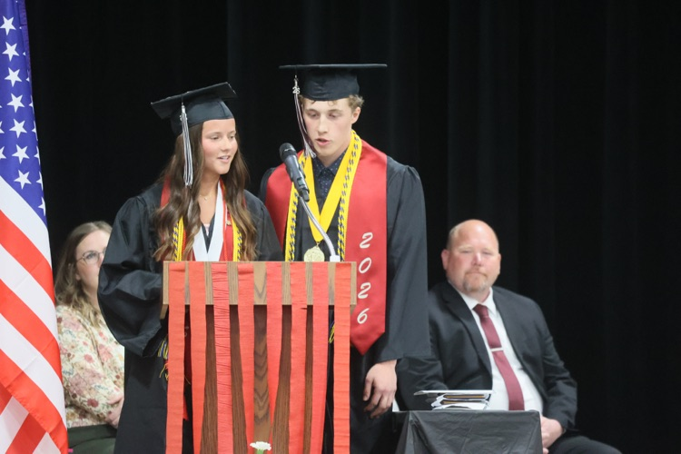 FreemanFlyers's tweet photo. 🎉🎉Congratulations to the Class of 2026 and to our exemplary valedictorians, Vaida Ammann and Riley Tschetter. We're so proud of you all. Go Flyers!

Photos by Jeremy Waltner https://t.co/CUPW0KkSHu