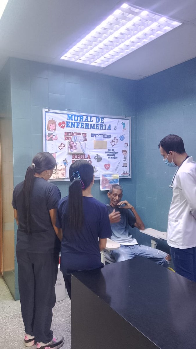 Brigada Médica Cubana La Guaira. tweet media