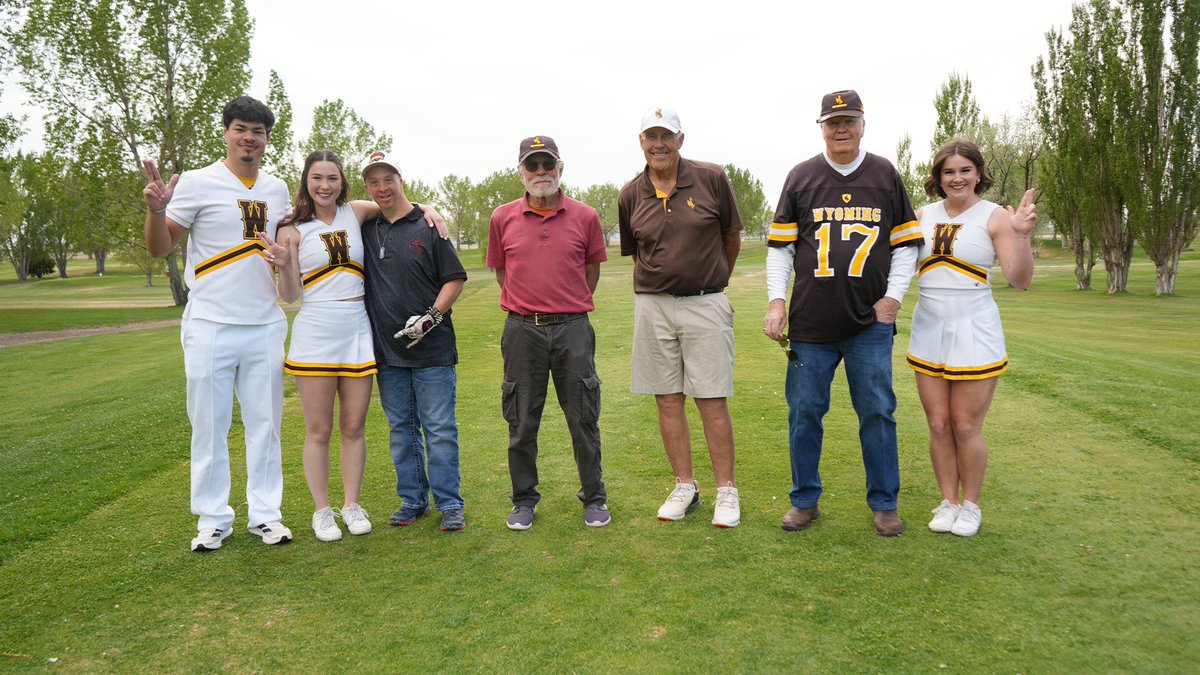 CowboyJoeClub's tweet photo. Worland brought the WOW FACTOR!

Nearly 100 sponsors, players, and Pokes fans made today's event top tier 🎉👊

What a weekend 🤠👏

#GoWyo https://t.co/DSBtqK1wAb
