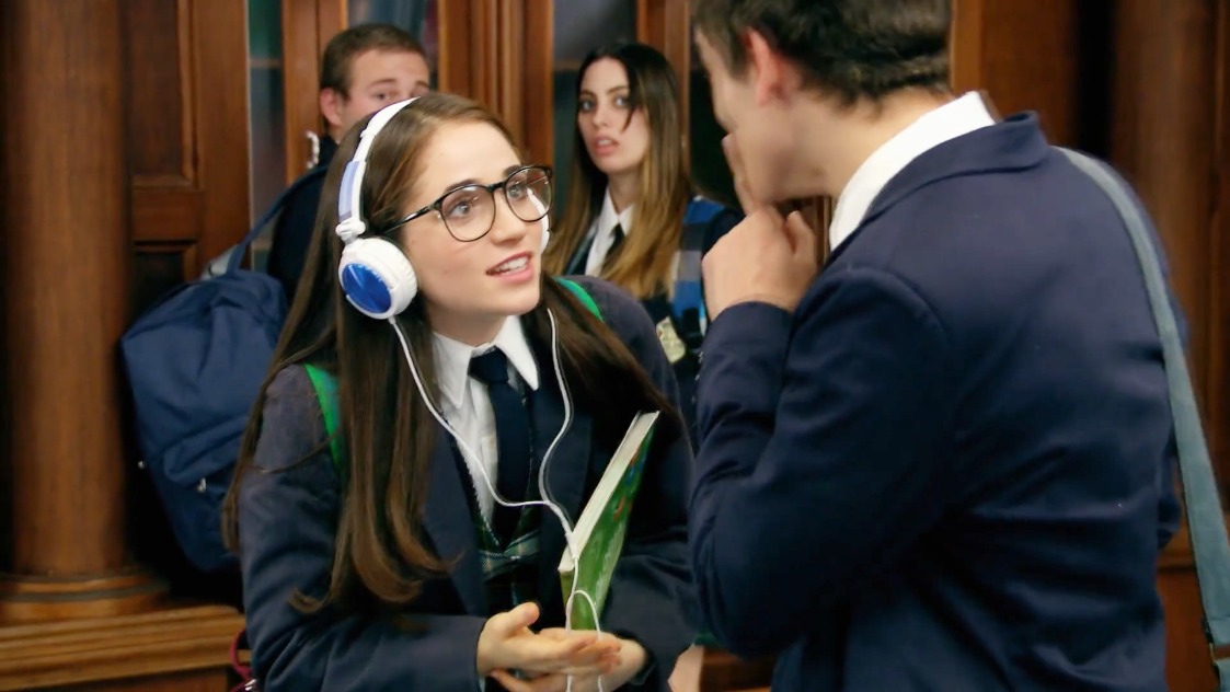 natalia tweet media