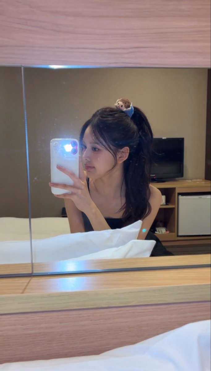 일 tweet media