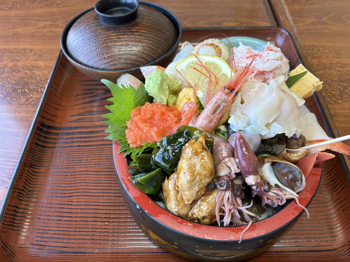 chiaking0426's tweet photo. 佐渡島行ってきました。ご飯美味しいし見どころ多しの良いところ。 https://t.co/DlL0Hezs1V