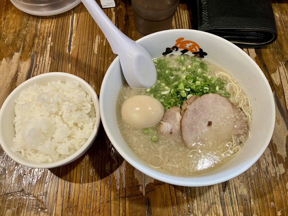 mt_028's tweet photo. #横須賀ラーメン部 https://t.co/z1fGjYqnxS
