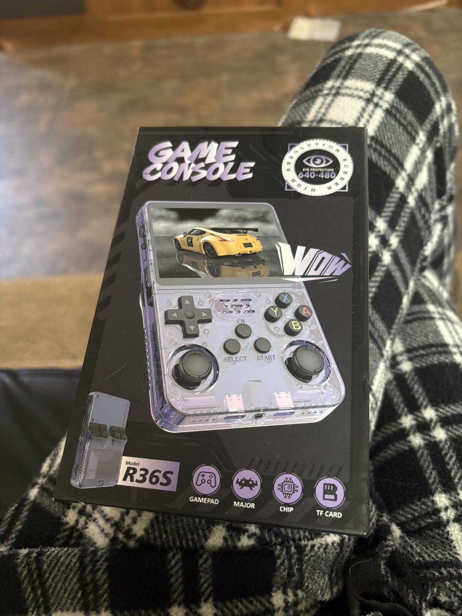 TheCyberHydra's tweet photo. Do you know what I play when I get bored?

I play an emulator console that my biological father got me for last Christmas and it still works perfect. 😊 https://t.co/7YK2hErzmE