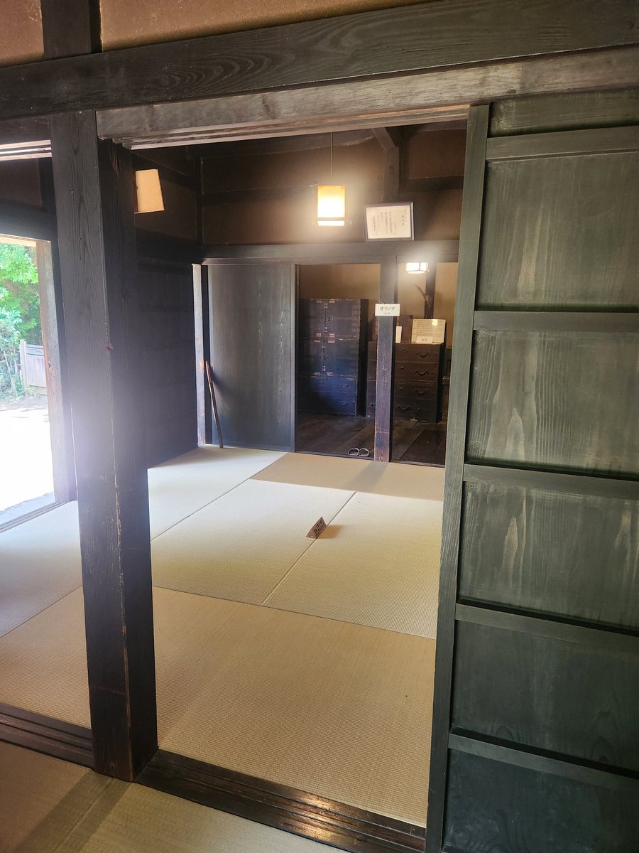 あさこ tweet media