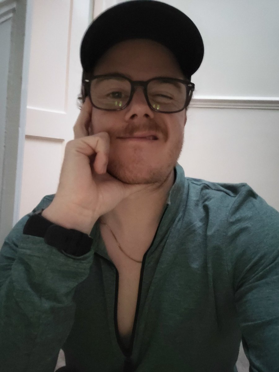 andy_com_au's tweet photo. Attn gaymers, peeps and persons. A little update on my links. #Xbox anyone?

📸+🎮:
Gram: https://t.co/dxUsACWW6A
X: @andrewwhitby
Twitch: andycomau
Discord: https://t.co/dxUsACWW6A 
Xbox: andy com au

Wanna see a little bit🌶️?
https://t.co/mxsXAxidMn

#gaymer #links https://t.co/8fOMumPGrF