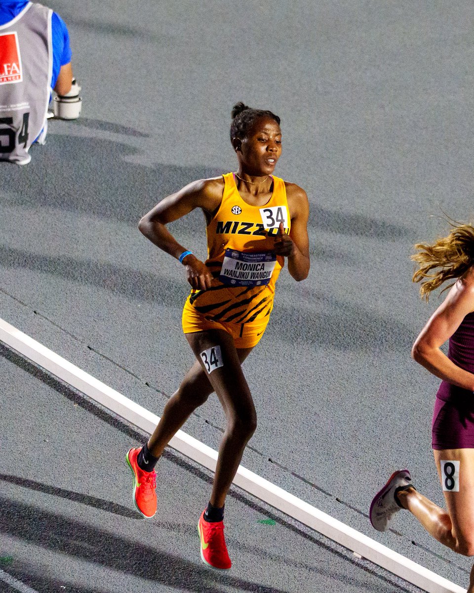 MizzouTFXC's tweet photo. Monica Wanjiku earns sixth with a 5000m result of 15:55.18! 🏃🏼‍♀️💨

#MIZ 🐯 https://t.co/7zJ386x7RM
