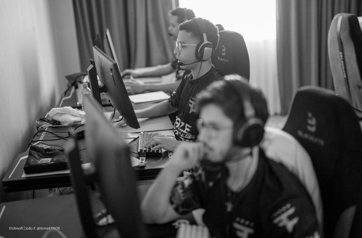 FaZe Vitaking tweet media