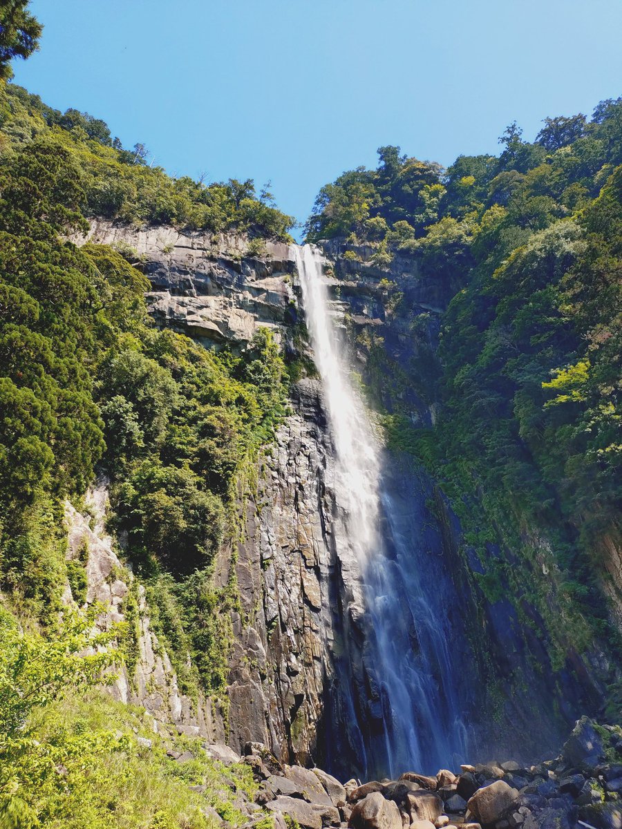 tojo2048's tweet photo. 那智の滝 https://t.co/LL2ohGuflo