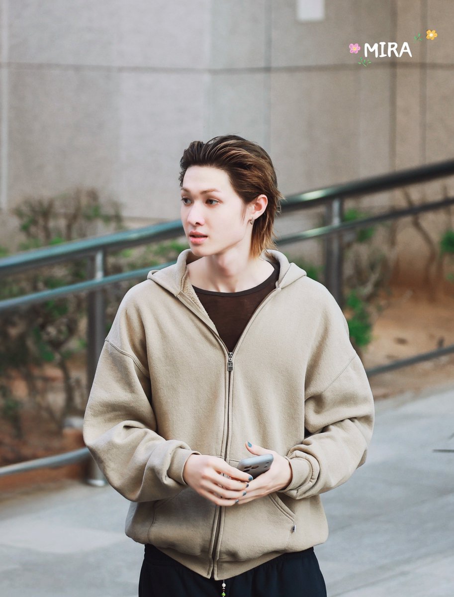 𝓜𝓲𝓻𝓪 (@onlyformartin_) / Posts / X