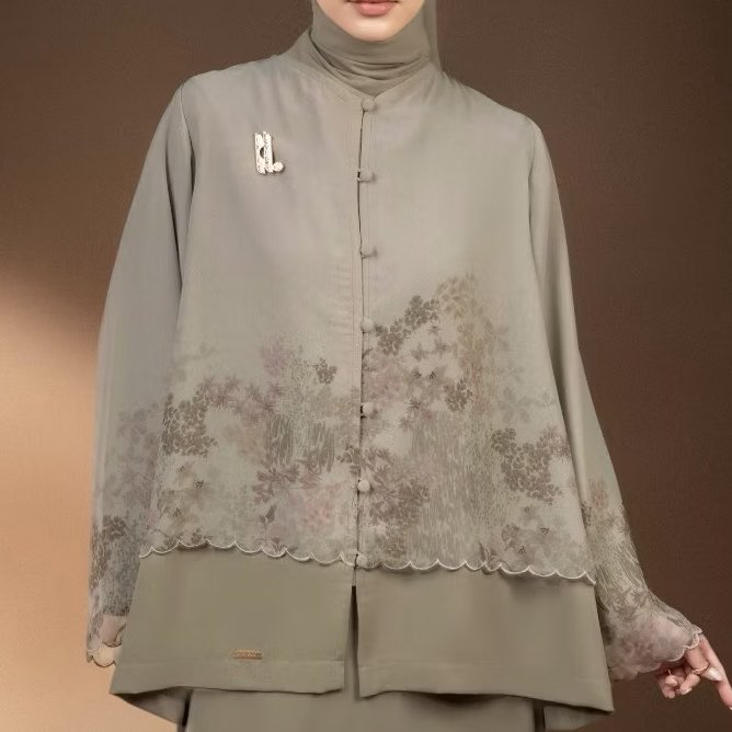 hei_by's tweet photo. Minimal beli baju lebaran yang setelahnya masih bisa dipakai ngantor &amp; kondangan cantik ✨

https://t.co/omcB385t4J https://t.co/Mn2FVC1IJ5