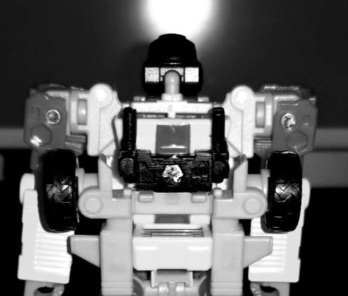 MoggyZpartuss's tweet photo. 😉 #WIP #ageoftheprimes #thingstocome #customtoys #toycustoms #toycustomizer https://t.co/Uh96U3m59p