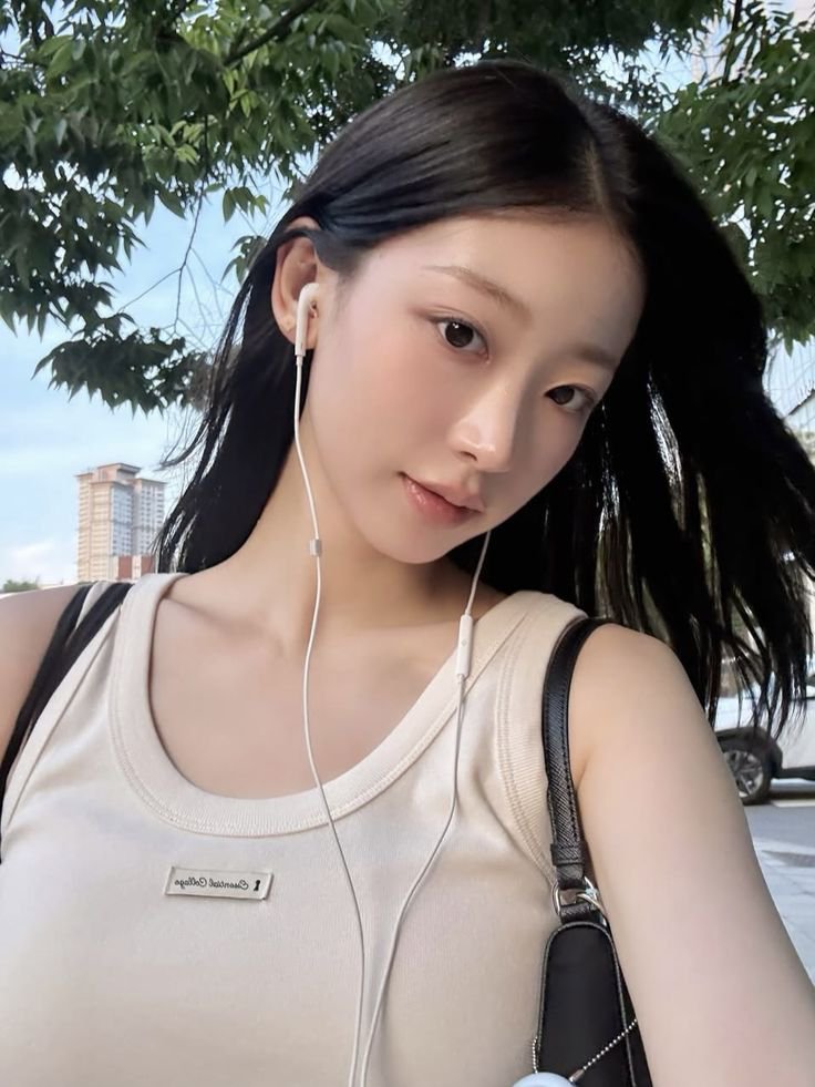 Evelyn C. Adiningrat tweet media