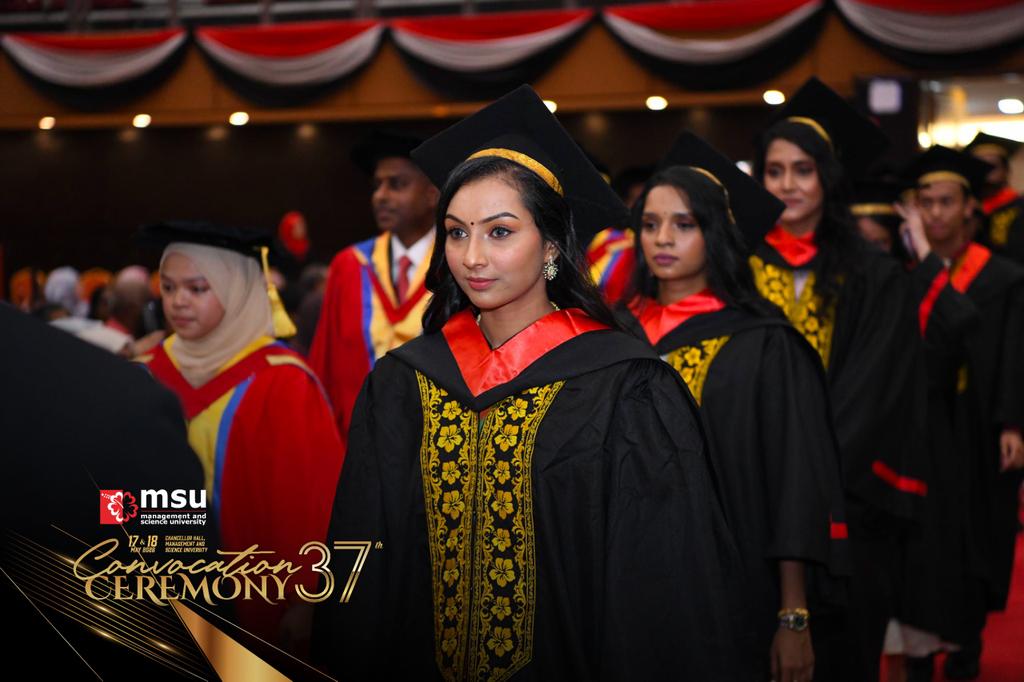 MSUconvo's tweet photo. The academic procession makes its way into the hall, marking the official commencement of today’s ceremony 🎓✨ #MSUconvo37 https://t.co/skQ3AYbo2m