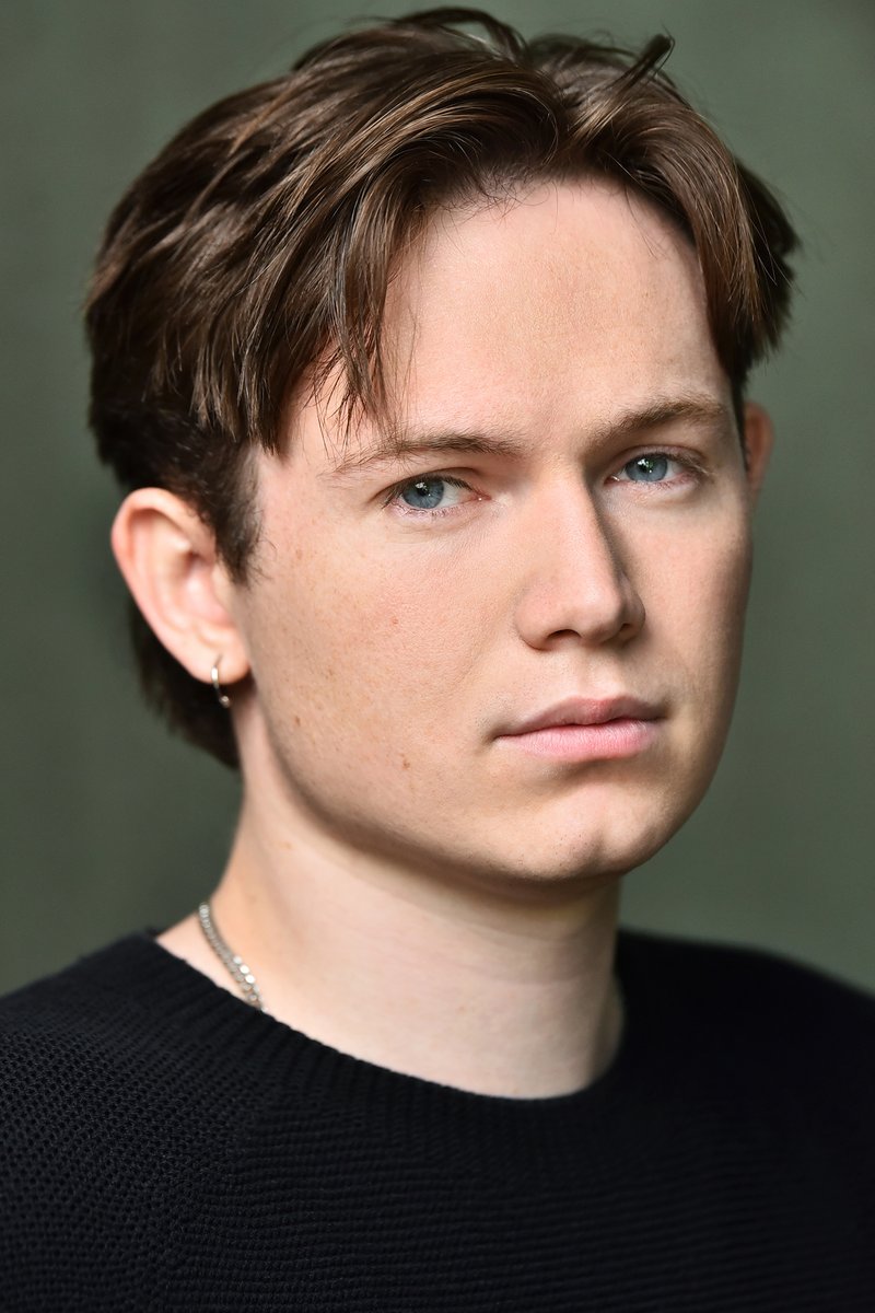 Headshots by Marc tweet media
