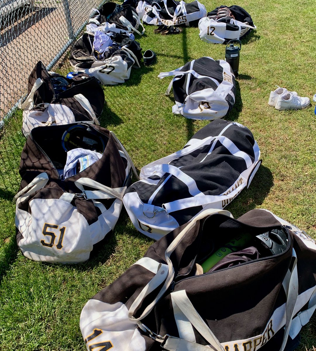 piratesnd's tweet photo. Pirates battle Lions College Prep in tight Showdown clash, set sights on quarter-final push.

Game recaps and gallery at https://t.co/YsHnrLpP5Q https://t.co/oe02foBaaP