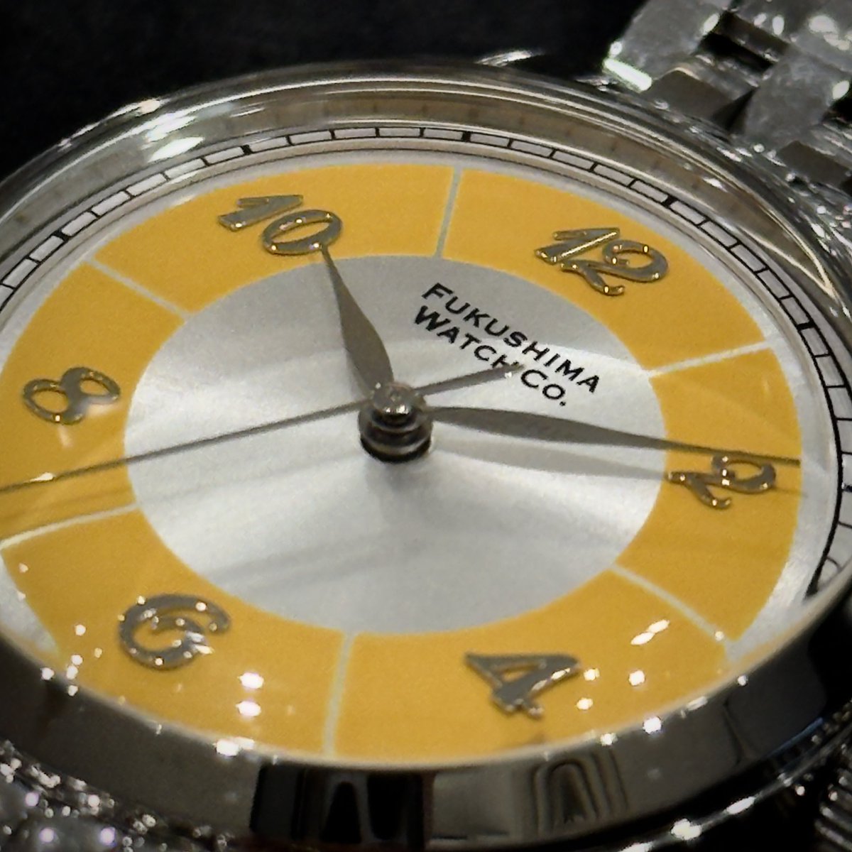 HMS_WatchStore tweet media