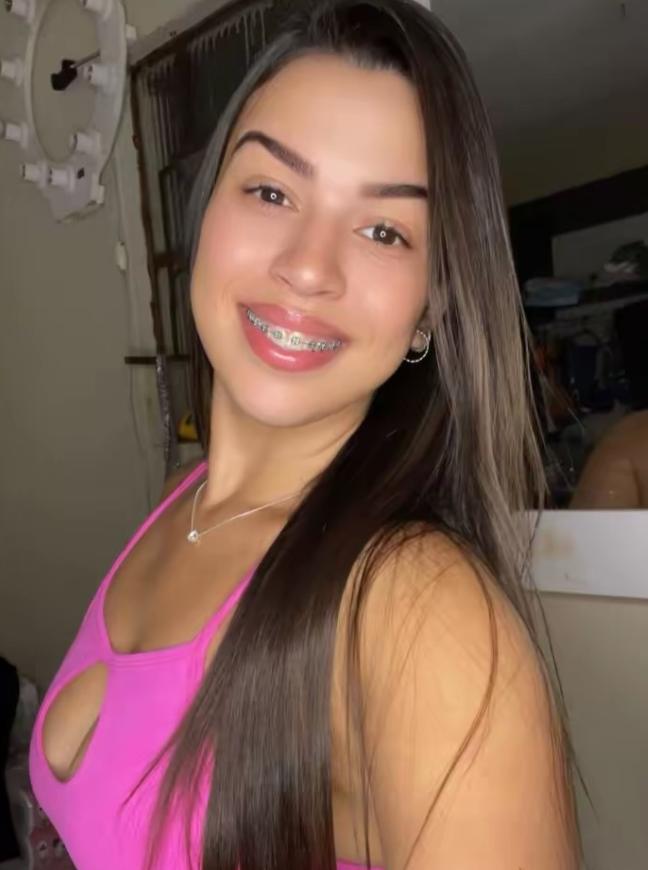 Adriana Gómez tweet media
