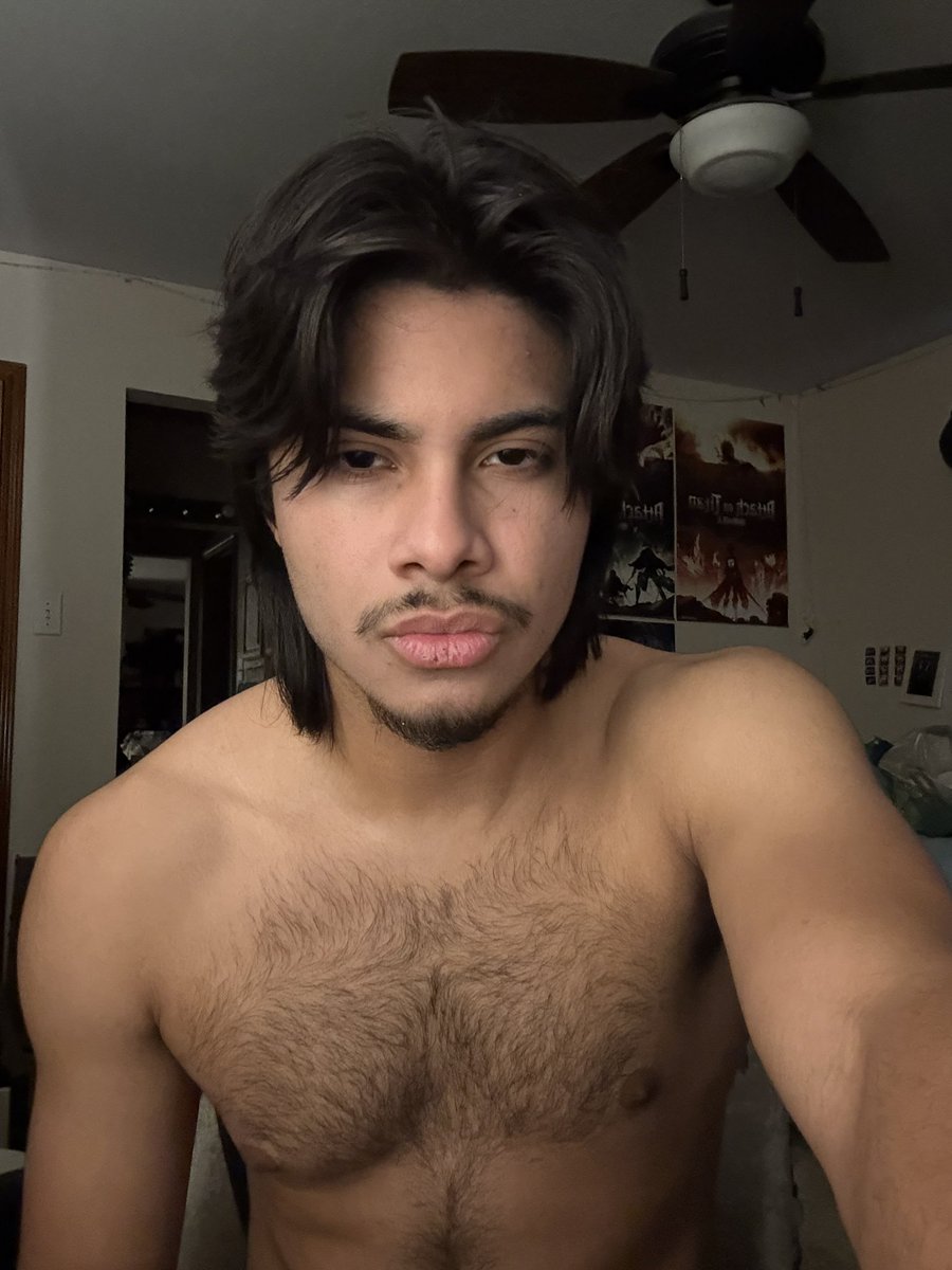 Gaelramii's tweet photo. need someone to fuck #gaynsfw #hairylatino #dick #cock #hairyass https://t.co/5nqVils7cy