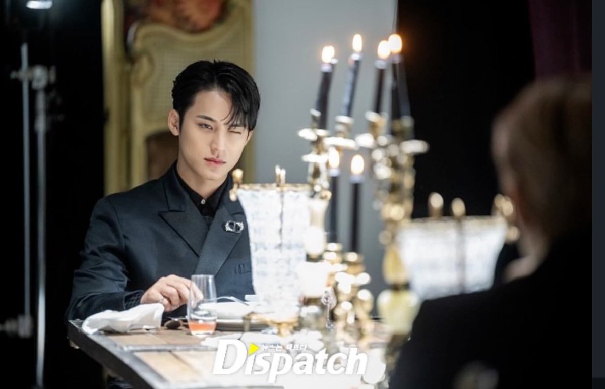 kloe • 클로이 tweet media