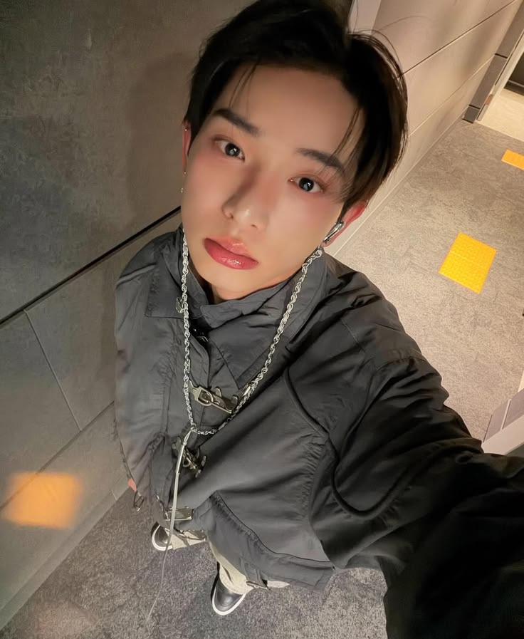 piespayb's tweet photo. hi side, going through a revamp. https://t.co/oYecPGt7JC