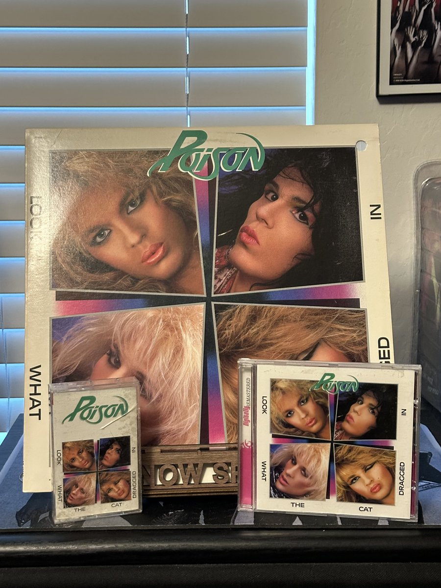 DennisWoods's tweet photo. Poison ~ Look What The Cat Dragged In (1986)

🎶 I went to bed too late and got up too soon🎶

🤘🔥🤘🔥🤘 @Poison #nowplaying #vinyl #cassette #cd #trifecta https://t.co/d9XuOobdAK