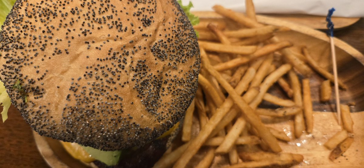 ハワイのハンバーガーが合体した!
