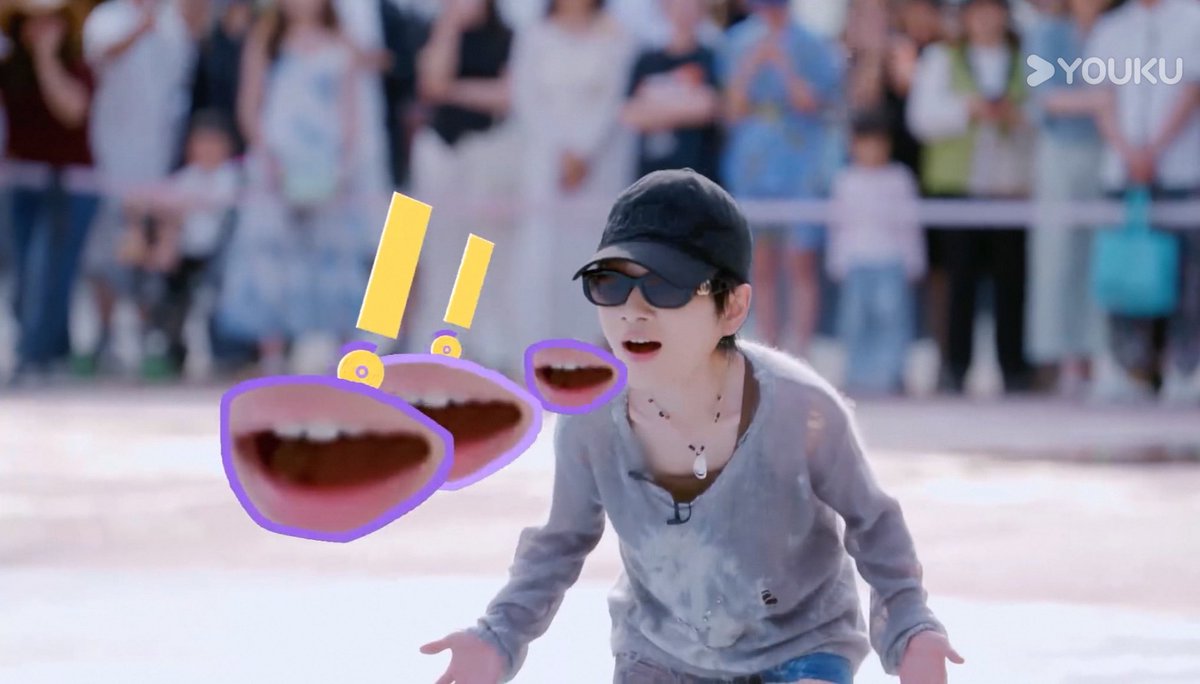 yuxincheek's tweet photo. yuxin's team won because they played smarter not harder 🤣 instead of increasing their pace, yuxin covered the holes under the basket so the water won't leak out. 

the other team having mental breakdown  lmaoo 😂 https://t.co/UucLiwGDF3