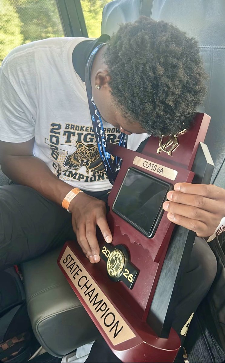 TdWade2026's tweet photo. Team State Champions in OSSAA Track &amp; Field https://t.co/tYb19o54As