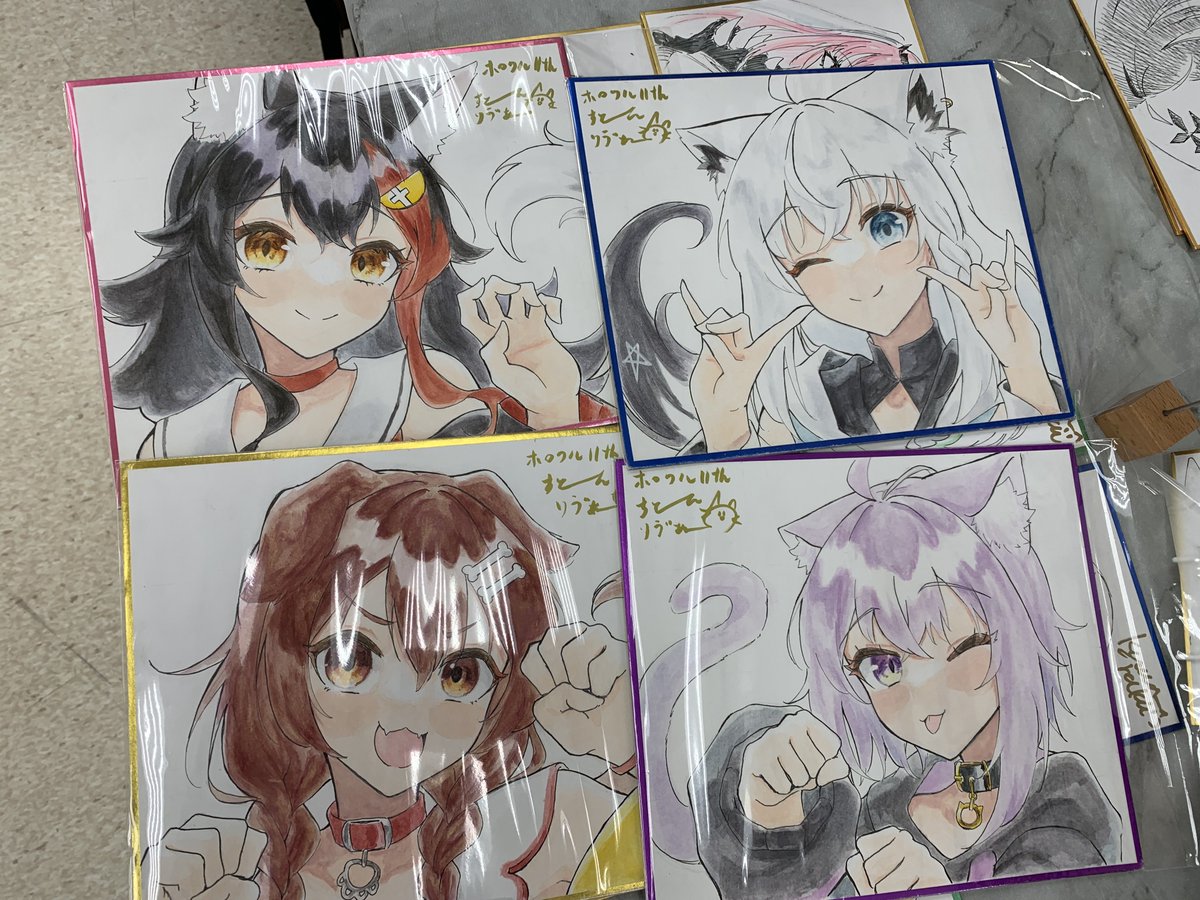 色紙！！あります！！！ よければ！！！！