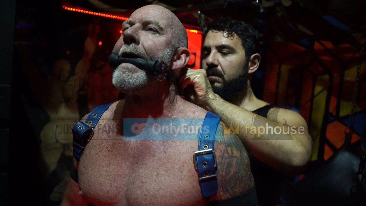 ulyssesthebear's tweet photo. 5am craving: greedy hole stretched to give everything π»π₯ He squirted hard https://t.co/fPkeZsWqV1 #MuscleBear #Fisting #BearFist #GayFist #JFFBear Directed by @BarkerPitz https://t.co/7nhFo2VPYa