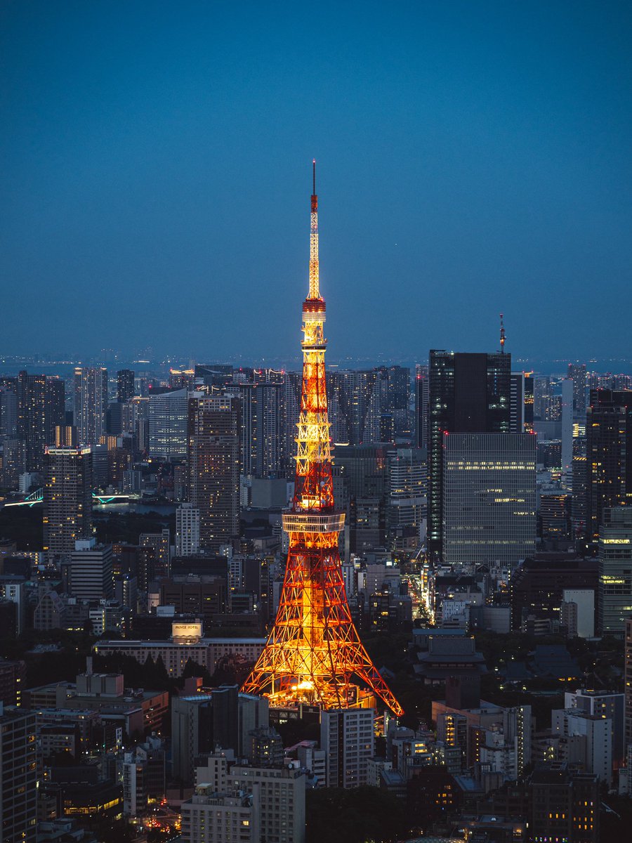 zmf618's tweet photo. Hello Tokyo https://t.co/qvQNXJJVBD