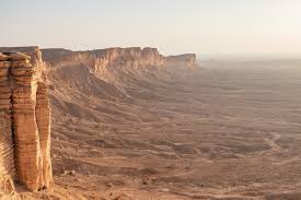 ore_train_11's tweet photo. The Edge of the Earth https://t.co/kUnYa1lZiZ